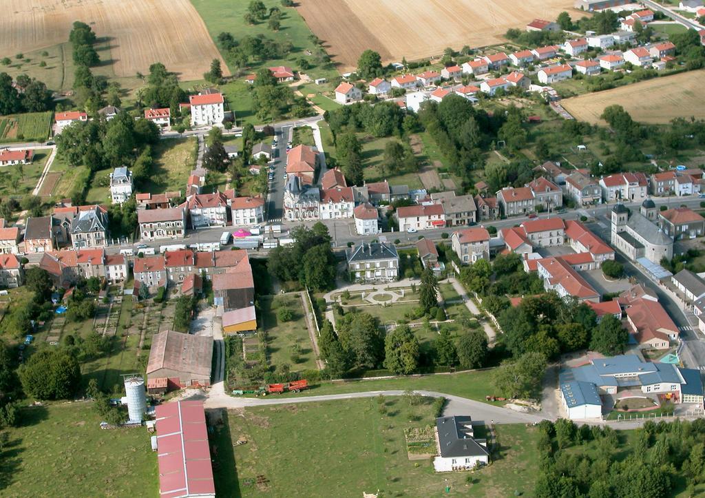 Chambres D'Hotes & Gites La Paysanne Fresnes-en-Woevre Exterior photo